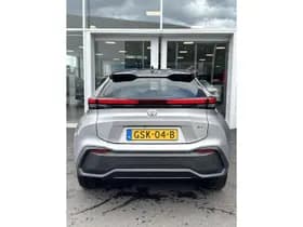 Toyota C-hr thumbnail 6