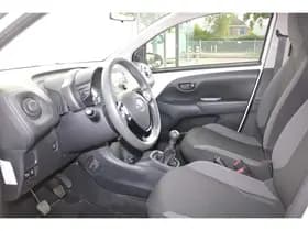Toyota Aygo thumbnail 26