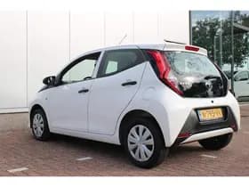 Toyota Aygo thumbnail 37