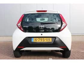 Toyota Aygo thumbnail 42