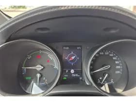 Toyota C-hr thumbnail 38