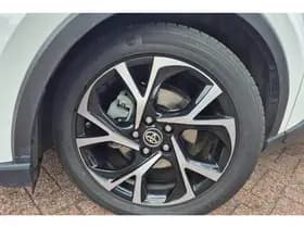 Toyota C-hr thumbnail 42