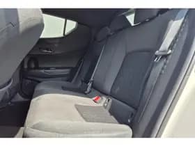 Toyota C-hr thumbnail 6