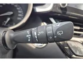 Toyota C-hr thumbnail 54