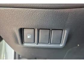 Toyota C-hr thumbnail 60