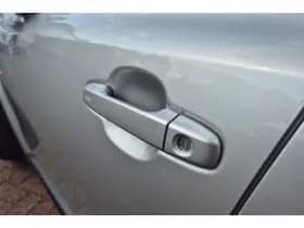 Toyota C-hr thumbnail 18