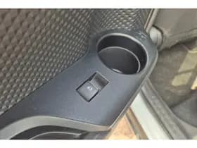 Toyota C-hr thumbnail 29