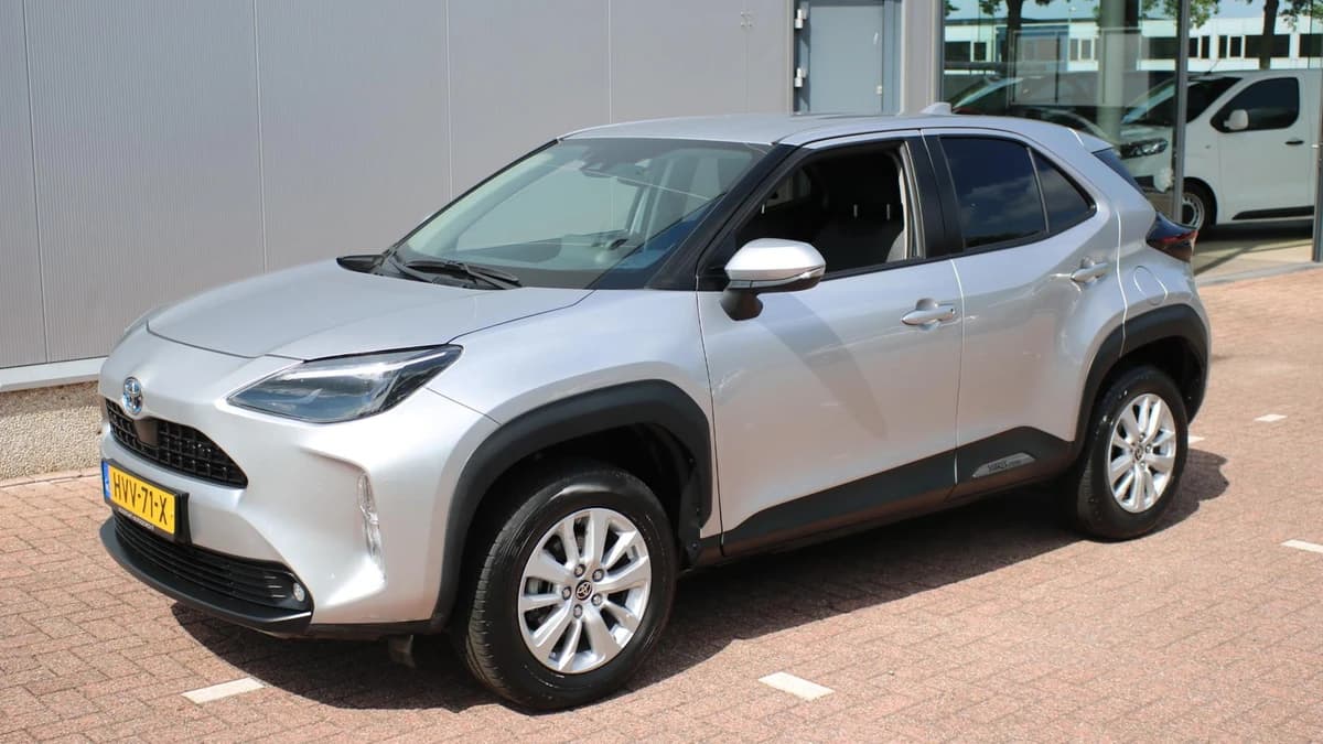 Toyota Yaris-cross — foto 1