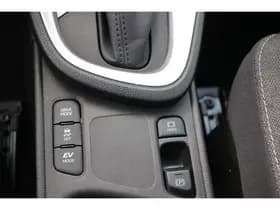 Toyota Yaris-cross thumbnail 49