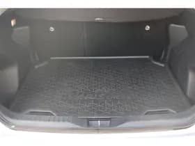 Toyota Yaris-cross thumbnail 8