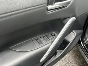 Toyota Corolla-cross thumbnail 23