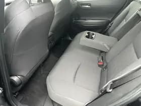 Toyota Corolla-cross thumbnail 25