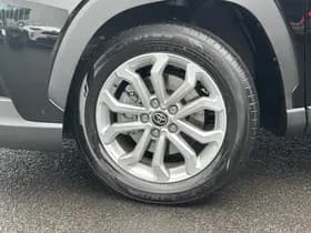 Toyota Corolla-cross thumbnail 35