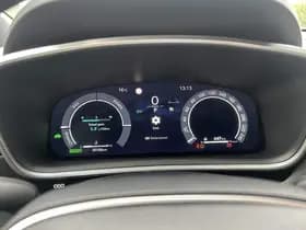 Toyota Corolla-cross thumbnail 38