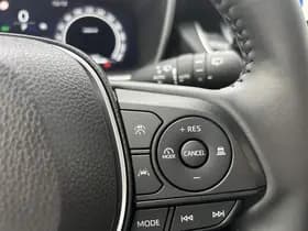 Toyota Corolla-cross thumbnail 40