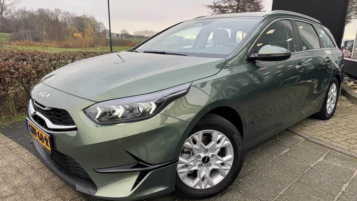 Kia Ceed-sportswagon — foto 1
