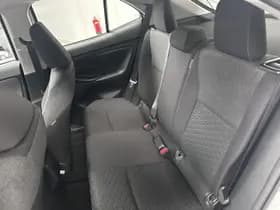 Toyota Yaris-cross thumbnail 17