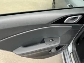 Kia Proceed thumbnail 18