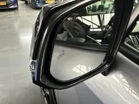 Toyota Rav4 thumbnail 31