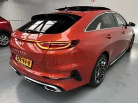 Kia Proceed thumbnail 32