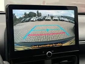 Toyota Yaris-cross thumbnail 11