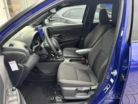 Toyota Yaris-cross thumbnail 63