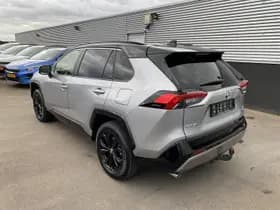 Toyota Rav4 thumbnail 5