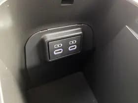 Toyota Rav4 thumbnail 50