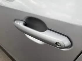 Toyota Rav4 thumbnail 80