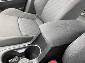 Toyota Corolla-cross thumbnail 37