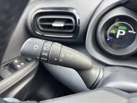 Toyota Yaris-cross thumbnail 50