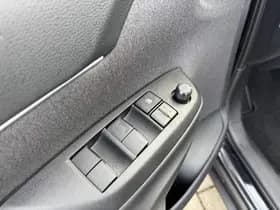 Toyota Yaris-cross thumbnail 59