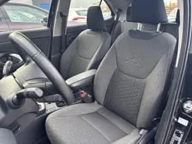 Toyota Yaris-cross thumbnail 60