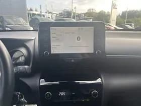 Toyota Yaris-cross thumbnail 44