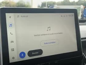 Toyota Corolla-cross thumbnail 18