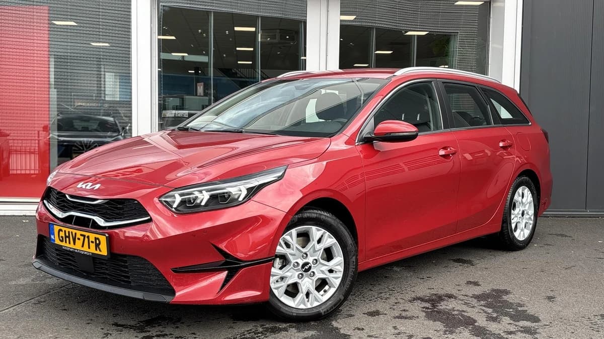 Kia Ceed-sportswagon — foto 1