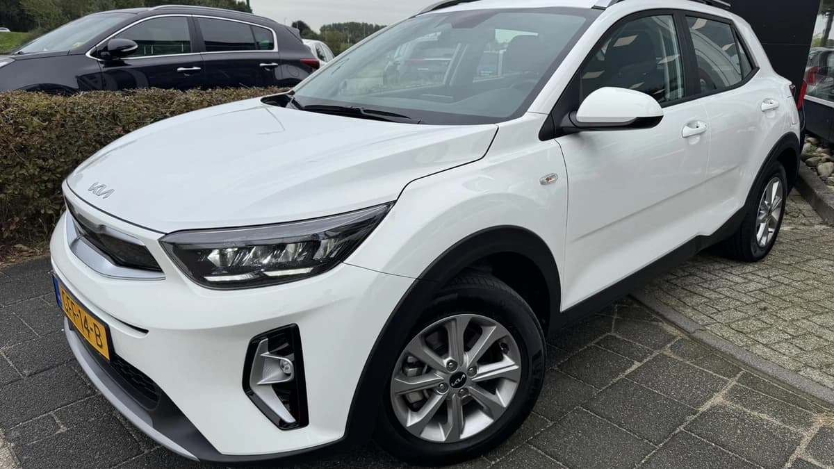 Kia Stonic — foto 1