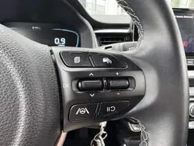 Kia Stonic thumbnail 51