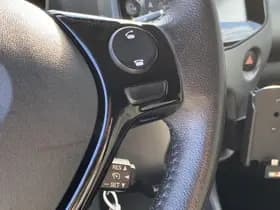 Toyota Aygo thumbnail 34