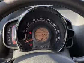 Toyota Aygo thumbnail 81