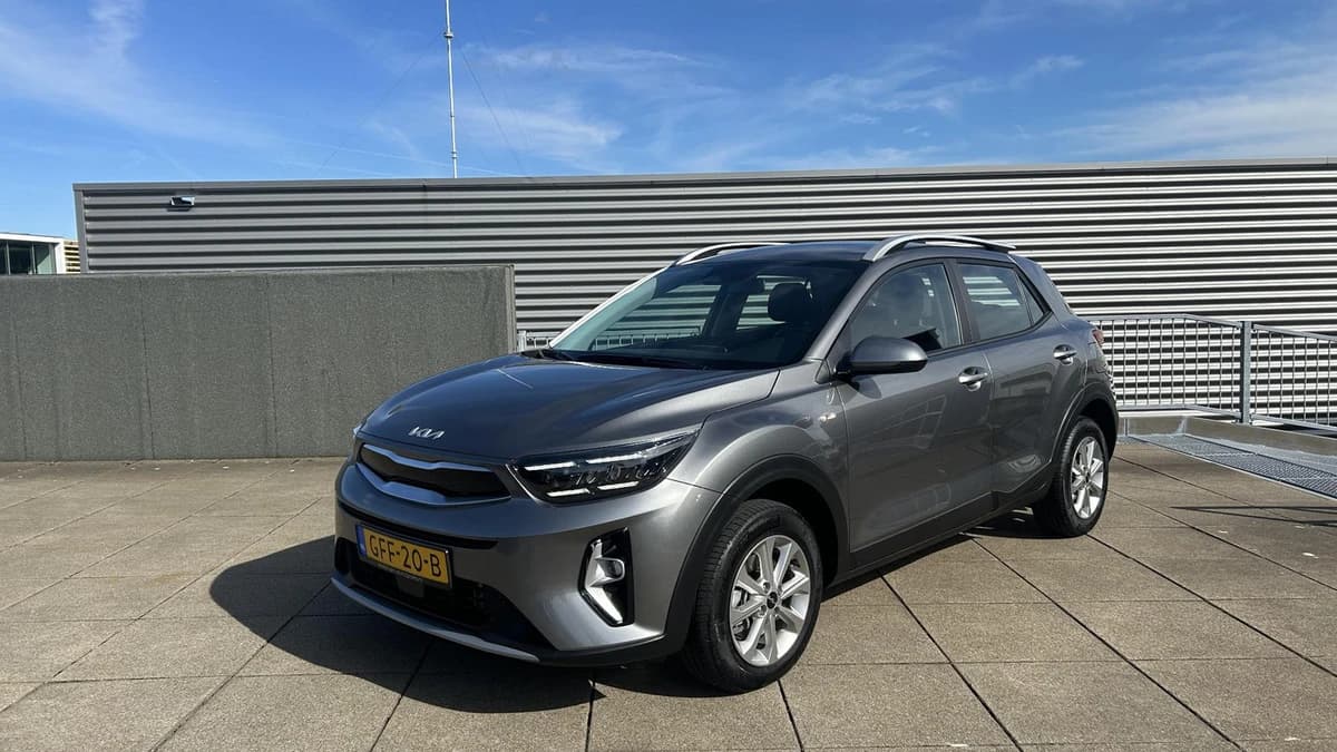 Kia Stonic — foto 1