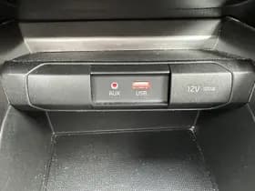 Kia Rio thumbnail 23