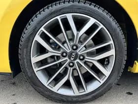 Kia Rio thumbnail 41