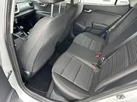 Kia Stonic thumbnail 43