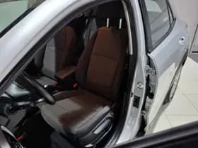 Kia Stonic thumbnail 11