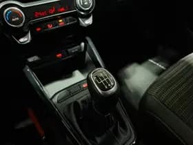 Kia Stonic thumbnail 49