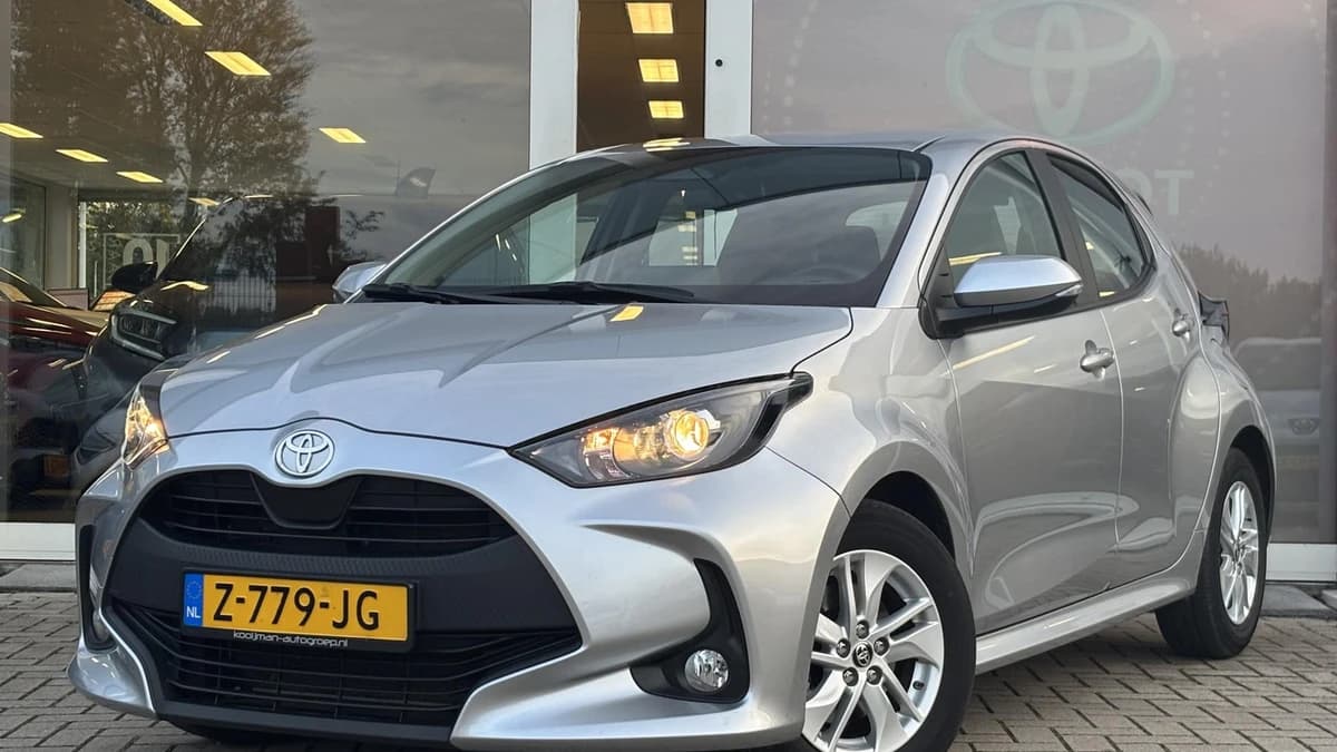 Toyota Yaris — foto 1