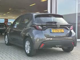 Toyota Yaris thumbnail 13