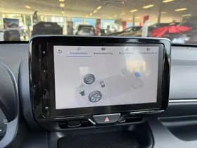 Toyota Yaris thumbnail 14