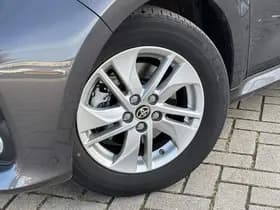 Toyota Yaris thumbnail 45